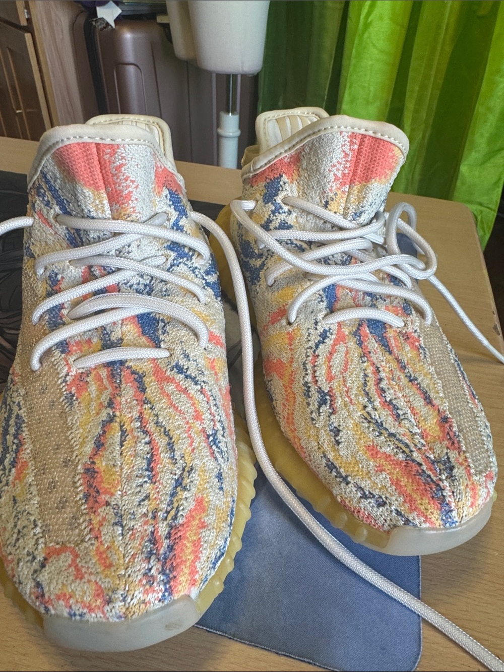 Multicolor Knit Sneakers - Vibrant Swirl Pattern